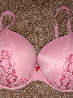 Body by Victoria's Secret Perfect Shape Women's Bra Sz 38DD